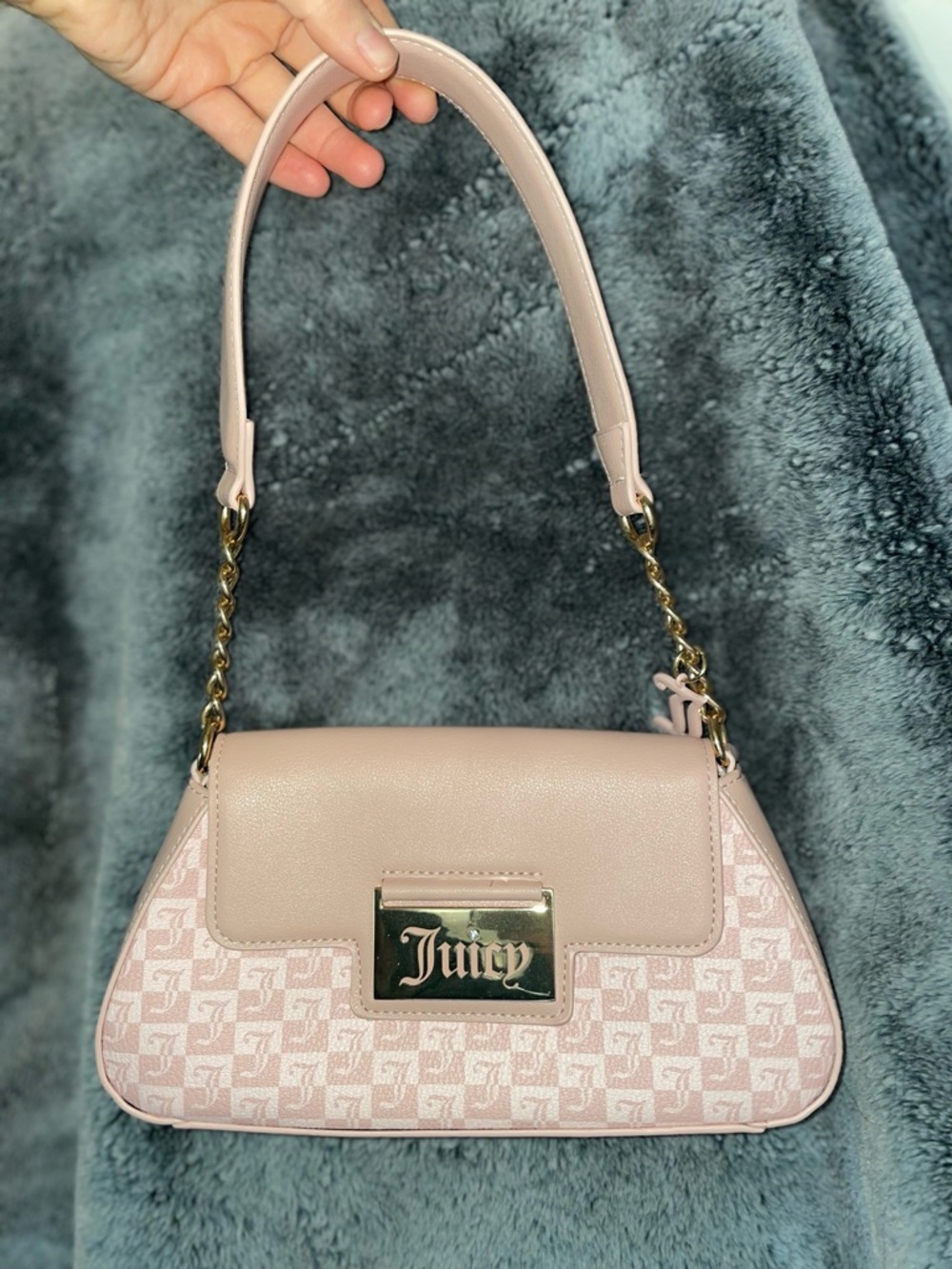 Juicy Couture Light Pink Shoulder Bag with Gold Hardware